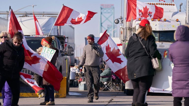 Atención viajeros! Canadá lanza nueva advertencia para España por terrorismo, robos y protestas inesperadas