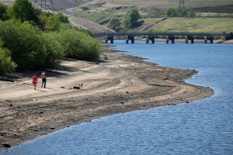 Europa se seca! La sequía azota España, Grecia y Chipre tras una primavera récord de calor que sorprendió a todos