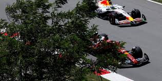 Explota la tensión en la F1! Piloto estrella se lesiona tras romper objetos y gritarle a su equipo en el GP de España